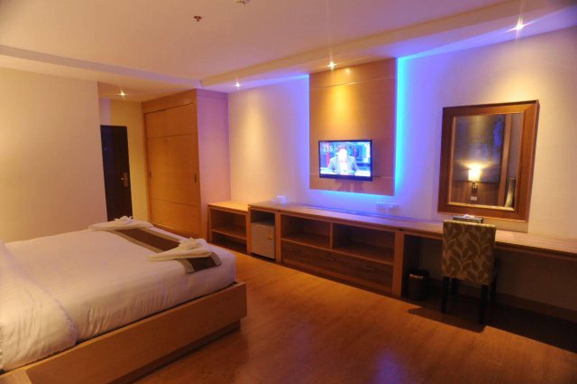Kitlada Hotel Udonthani Udon Thani Exterior foto