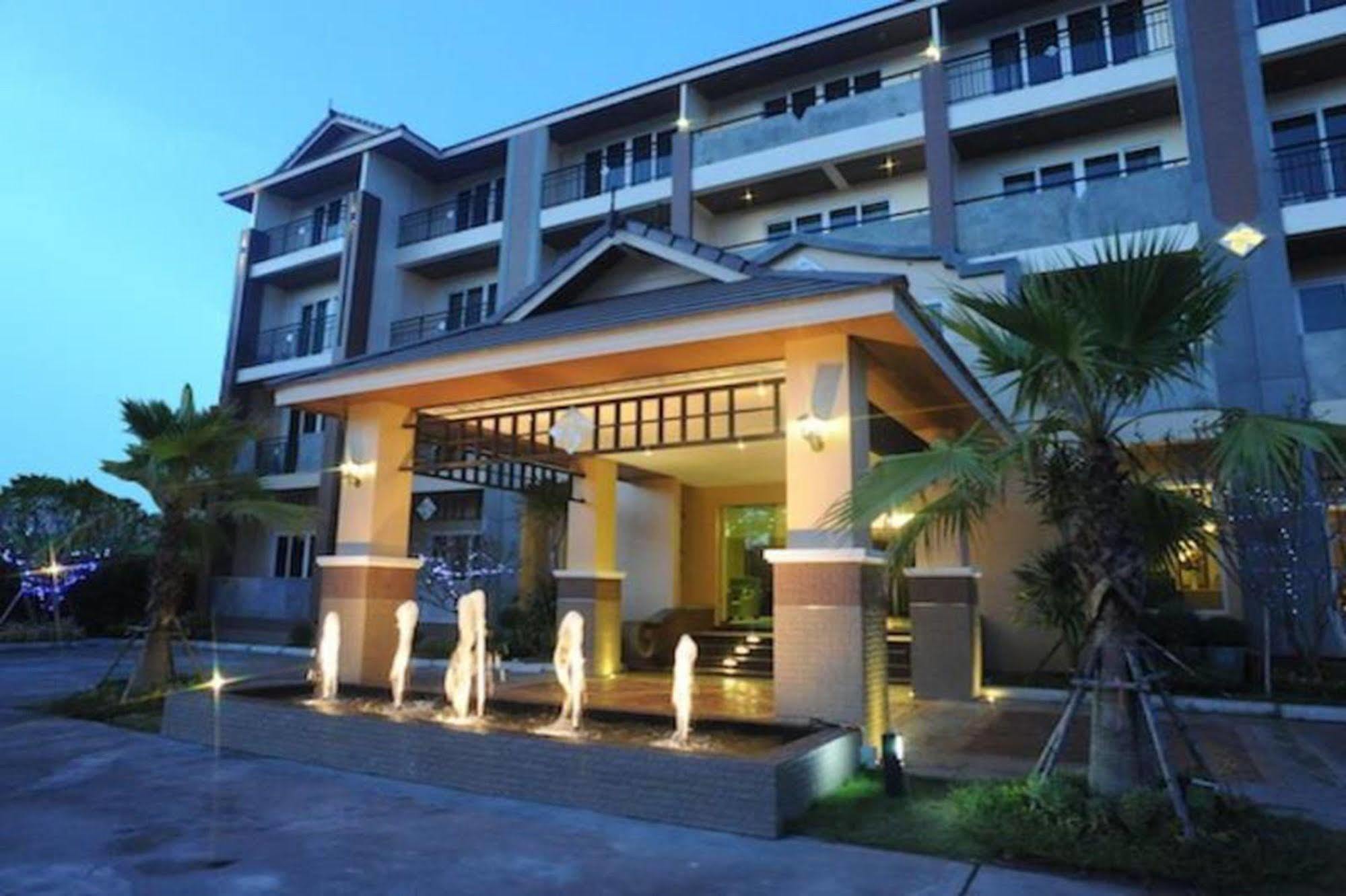 Kitlada Hotel Udonthani Udon Thani Exterior foto