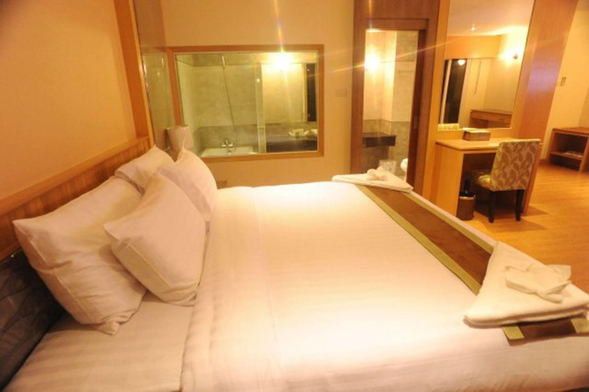 Kitlada Hotel Udonthani Udon Thani Exterior foto