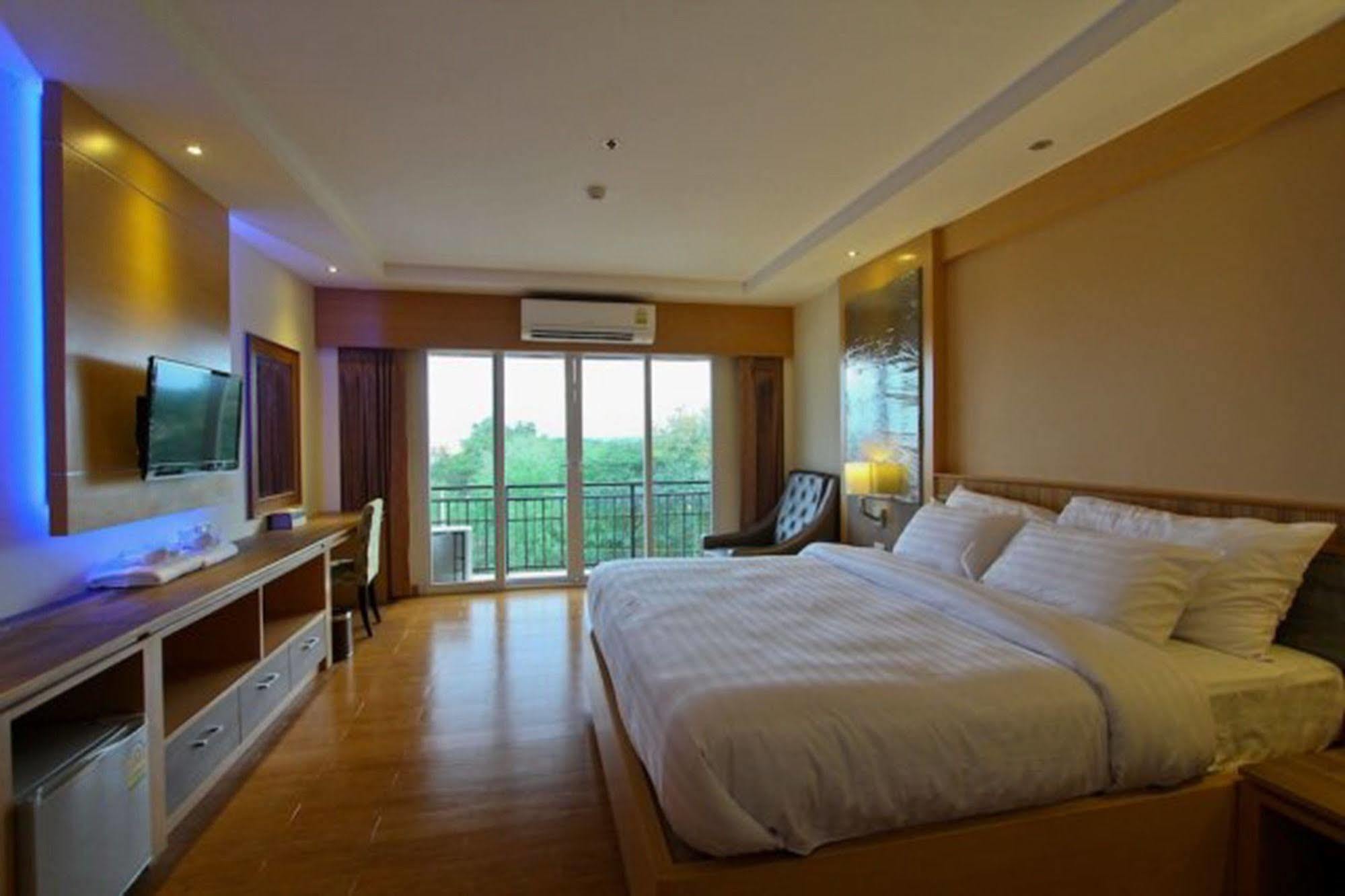 Kitlada Hotel Udonthani Udon Thani Exterior foto