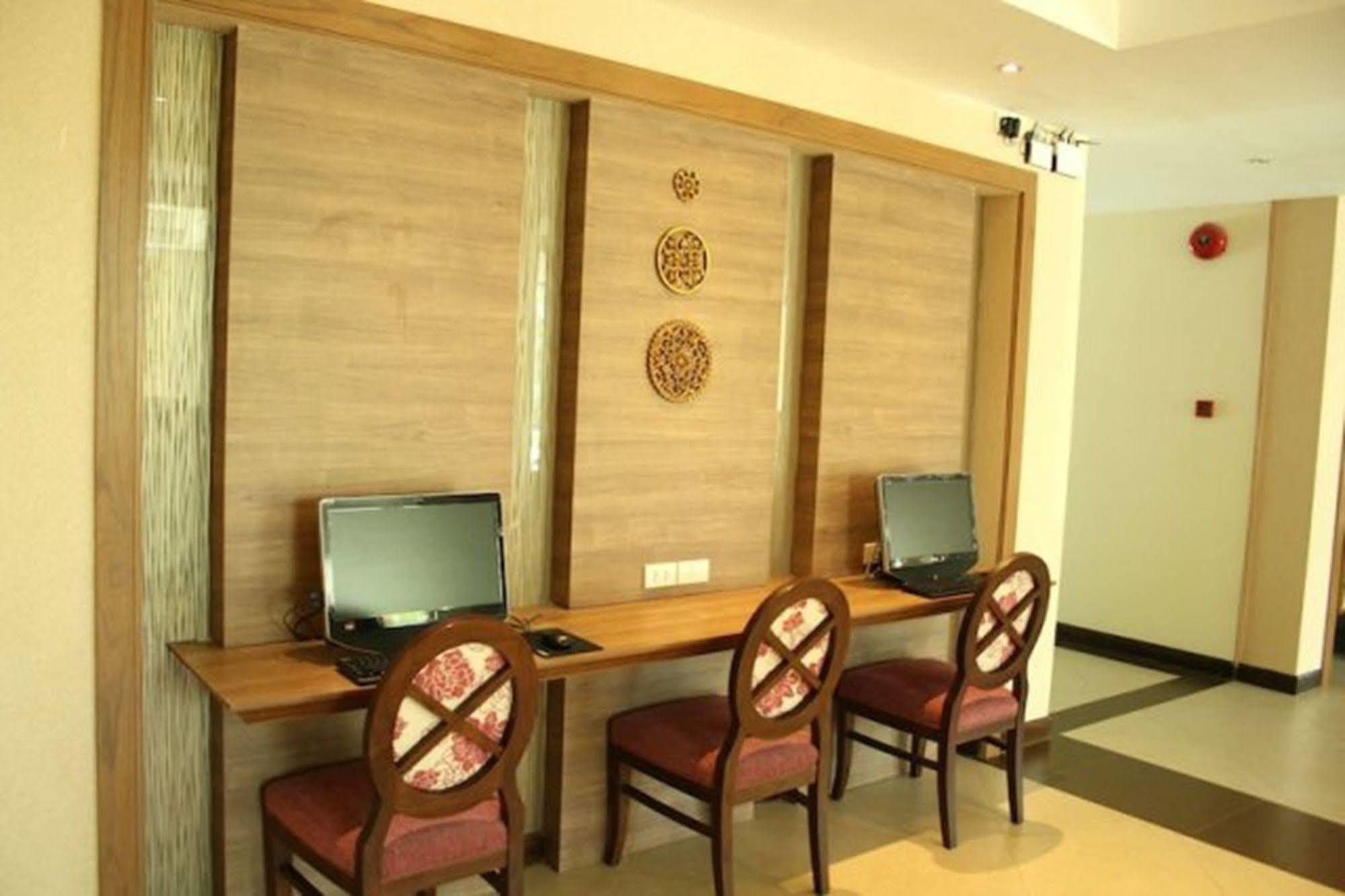 Kitlada Hotel Udonthani Udon Thani Exterior foto